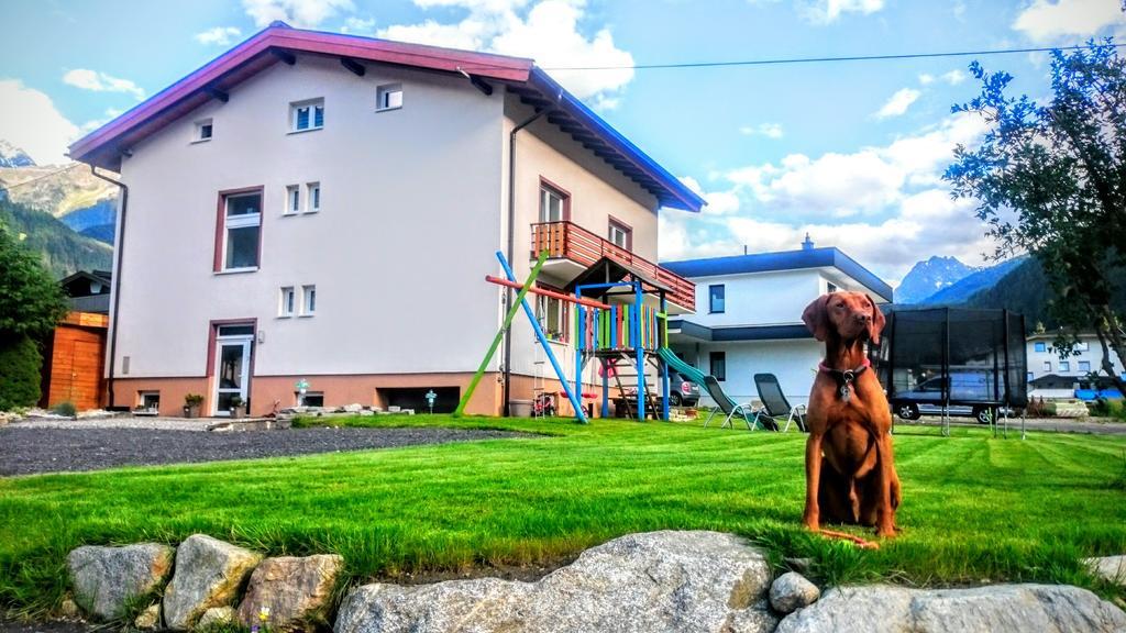 Haus Attos Apartment Умхаузен Екстериор снимка